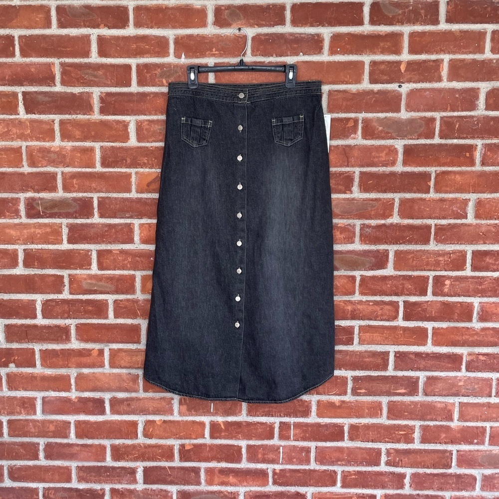 Vintage black denim button front midi skirt - Picture 2 of 7